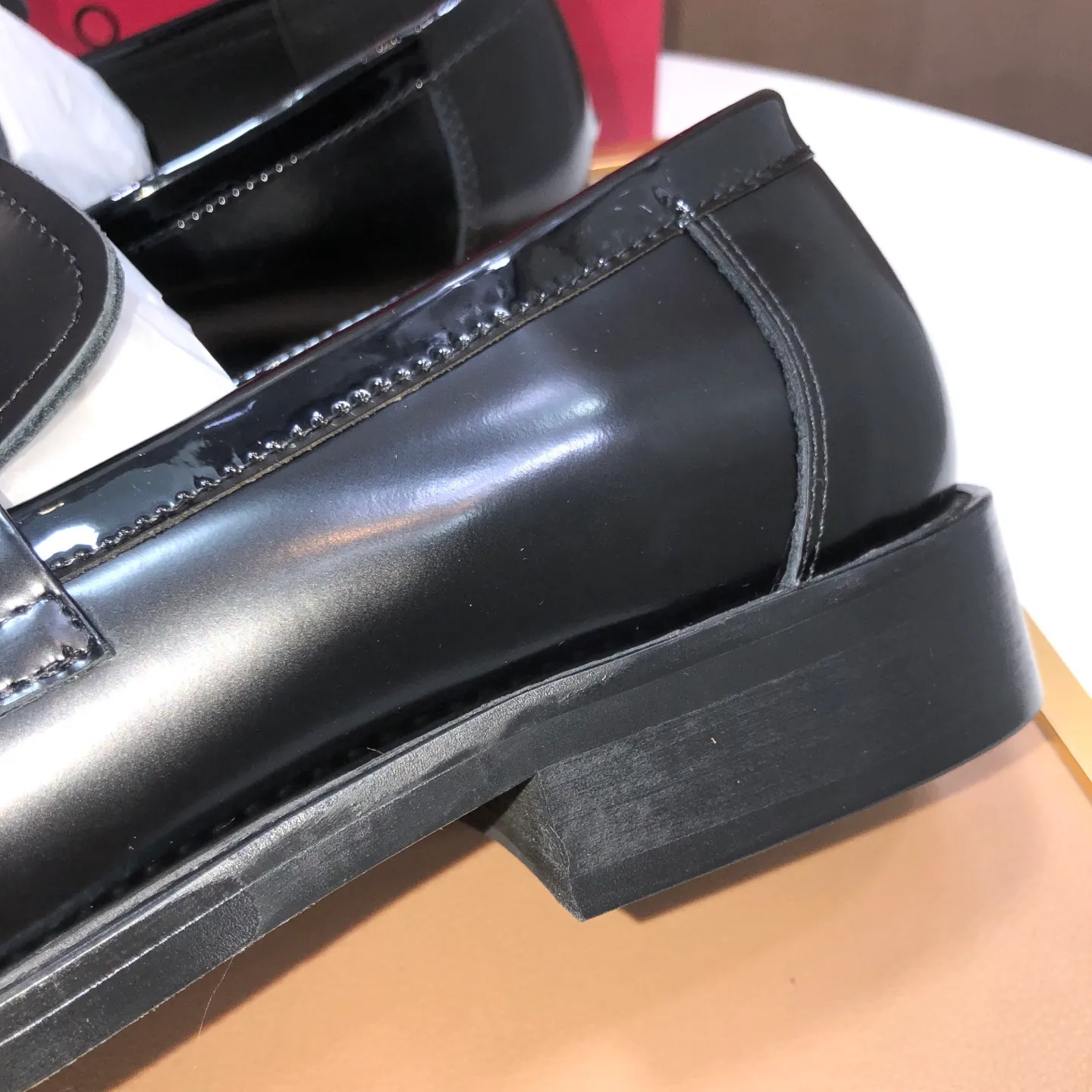 Men's shoes 💰540💰 [Ferragamo/Ferragamo] The latest model from the counter. Original imported high-quality cowhide with open sides + imported 🐂 cowhide lining + original luxury metal buckle + original combination outsole. Comparison is stress-free 38–45 (45 is custom-made and cannot be returned or exchanged)
